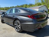 Used 2022 Hyundai Sonata SEL Plus w/ Winter Weather Package image 3