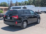 Used 2015 Kia Sorento LX image 3