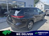 Used 2022 Toyota Highlander XLE image 6