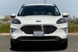 Used 2022 Ford Escape Titanium image 3