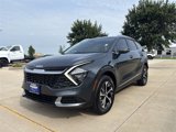 Used 2023 Kia Sportage EX image 4