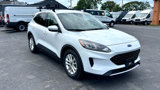 Used 2020 Ford Escape SE image 4