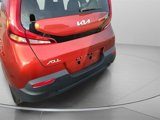 Used 2022 Kia Soul LX image 3