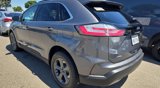 Used 2022 Ford Edge SEL w/ Sport Appearance Package image 2