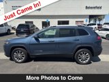 Used 2021 Jeep Cherokee Latitude Lux image 2