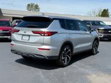 Used 2022 Mitsubishi Outlander ES image 4