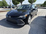 Used 2021 Toyota Camry LE image 5