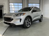 Used 2021 Ford Escape SE w/ SE Sport Appearance Package image 2