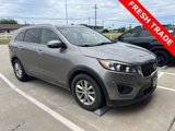 Used 2016 Kia Sorento LX image 2