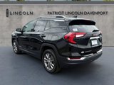 Used 2023 GMC Terrain SLT image 5