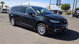 Used 2023 Chrysler Pacifica Touring-L image 3