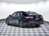Used 2020 Toyota Camry SE image 4