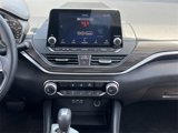 Used 2023 Nissan Altima 2.5 SV image 3