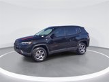Used 2022 Jeep Compass Trailhawk w/ Trailhawk Elite Group image 4