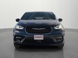New 2025 Chrysler Pacifica Select image 2