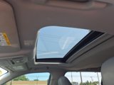 Used 2023 Toyota Highlander XLE image 2