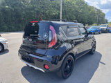 Used 2018 Kia Soul + image 5