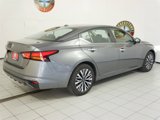 Used 2024 Nissan Altima 2.5 SV image 3