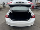 Used 2018 Chevrolet Malibu Premier w/ Premier Sun and Wheel Package image 5