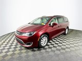 Used 2018 Chrysler Pacifica Touring-L Plus image 3