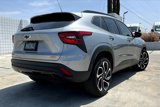 Used 2024 Chevrolet Trax RS w/ Sunroof Package image 4