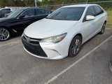 Used 2016 Toyota Camry SE image 5