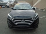Used 2018 Hyundai Tucson SE w/ Cargo Package image 2