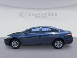 Used 2015 Toyota Camry LE image 2