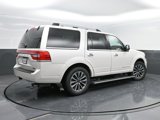 Used 2015 Lincoln Navigator 4WD image 2