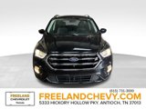 Used 2019 Ford Escape SE image 2