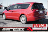 New 2025 Chrysler Voyager LX image 3