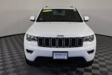 Used 2020 Jeep Grand Cherokee Laredo image 3