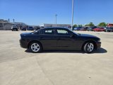 Used 2018 Dodge Charger SXT image 2