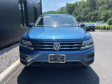 Used 2020 Volkswagen Tiguan SE w/ Panoramic Sunroof Package image 2
