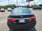 Used 2016 Toyota Camry LE image 5