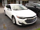 Used 2022 Chevrolet Malibu LS w/ Driver Confidence Package II image 2