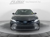 Used 2020 Toyota Camry XLE image 2