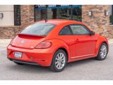 Used 2017 Volkswagen Beetle 1.8T SE image 3