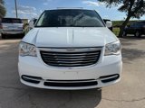 Used 2016 Chrysler Town & Country Touring image 2