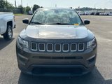 Used 2018 Jeep Compass Sport image 2