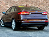 Used 2019 Ford Fusion SE image 4