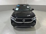 Certified 2022 Volkswagen Taos SE w/ Panoramic Sunroof Package image 3