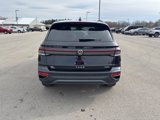 New 2025 Volkswagen Taos SE image 4