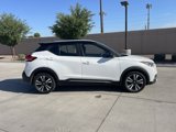 Used 2020 Nissan Kicks SR image 3