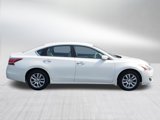 Used 2015 Nissan Altima 2.5 S image 2