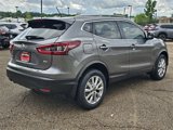 Used 2022 Nissan Rogue Sport SV image 4