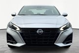 Used 2023 Nissan Altima 2.5 SV image 2