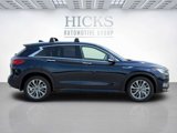 New 2025 INFINITI QX50 Luxe image 4