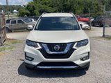 Used 2017 Nissan Rogue SV w/ SV Premium Package image 2