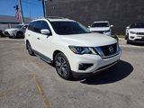 Used 2019 Nissan Pathfinder Platinum w/ Cargo Package image 3